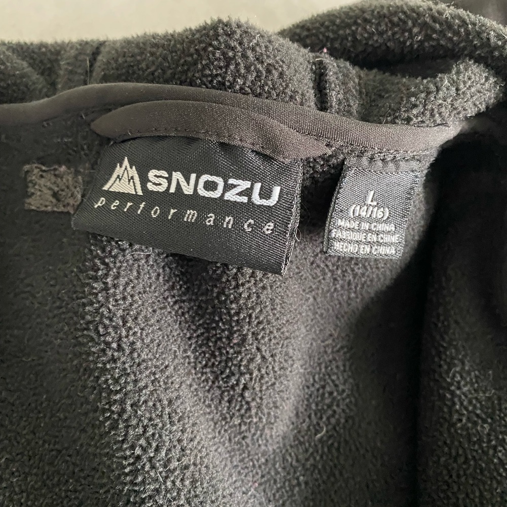 Snozu performance jacket - Picture 3 of 4